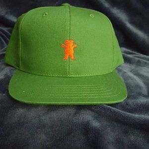 NWT GRIZZLY GRIP TAPE BEAR HAT